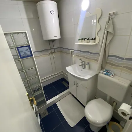 Lea Apartmán Paraćin